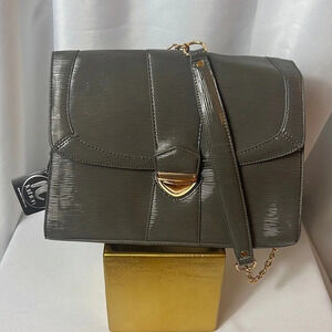 MC Fashion Gray Textured Crossbody Shoulder Bag Gold Chain Flap Purse